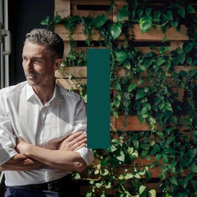 Unternehmensfinanzierung mit der Crowd: Anfragen und Informieren